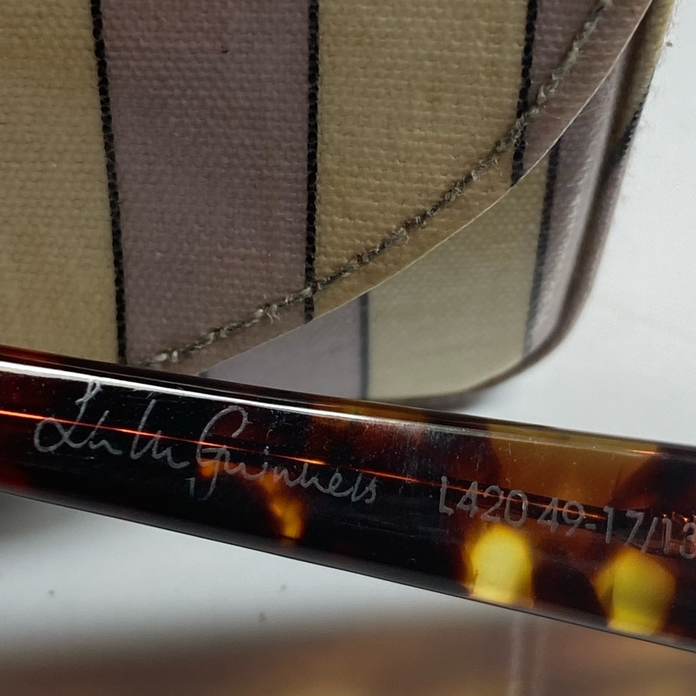 Lulu Guinness perscription reader sunglasses. - Picture 6 of 7